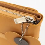 Billeteras Mujer Chica Jean Cartier Con Tapa Detalle Charol - Imagen 5