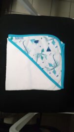 Toallon Bebe Manos Libres Con Capucha Priori Babymovil - Imagen 21