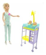 Juguete Muñeca Kiara Pediatra Dos Bebes Accesorios Babymovil - Imagen 2