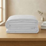 Acolchado Blanco Eleven Basic Reversible Liso 1 1/2 Plaza Blanco - Imagen 2