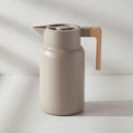 Jarra Termo Pico Vertedor 1lt Con Manija De Madera - Imagen 5